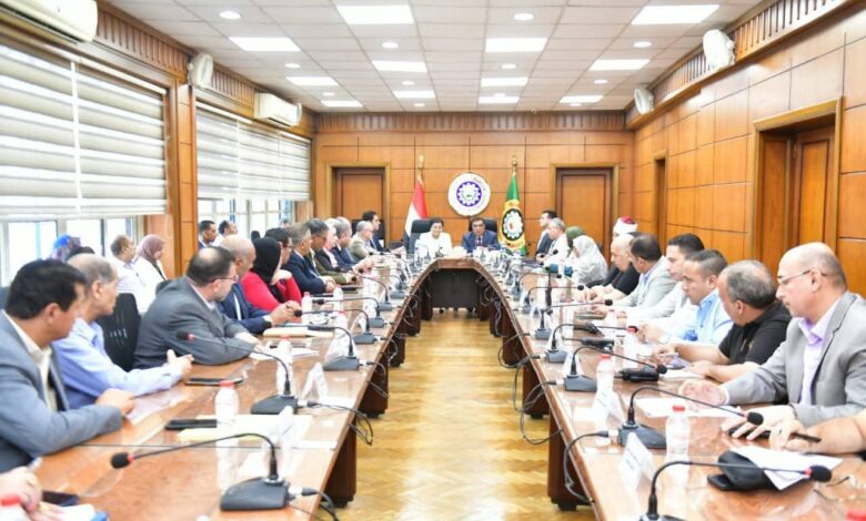 نائب وزير الصحة تشارك في الاجتماع الإقليمي للسكان بمحافظة الدقهلية