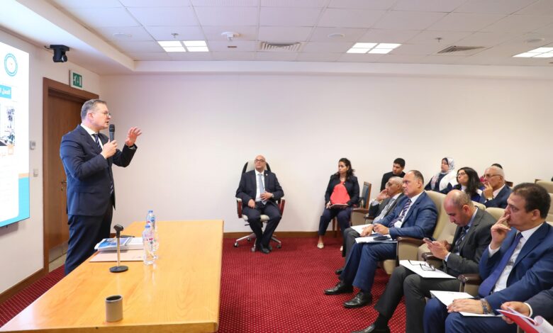 وزير البترول يعقد لقاءً مع السادة السفراء المكلفين برئاسة بعثات مصر الدبلوماسية والقنصلية بالخارج