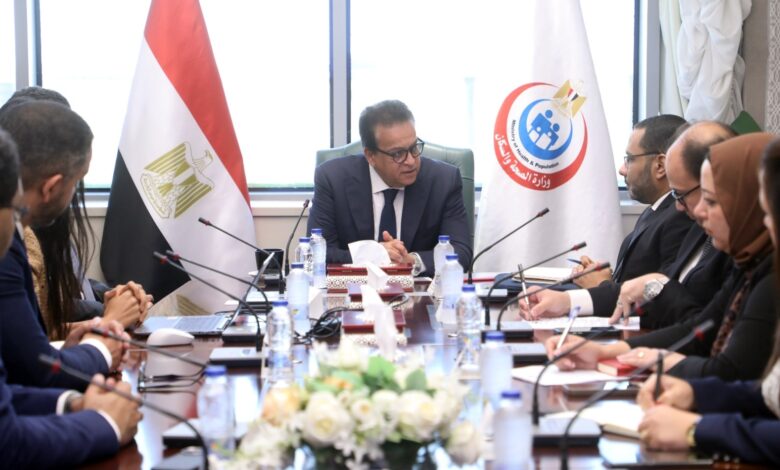وزير الصحة يبحث مع شركة ساندوز تعزيز التعاون في توطين صناعة الأدوية ودعم المبادرات الصحية الرئاسية