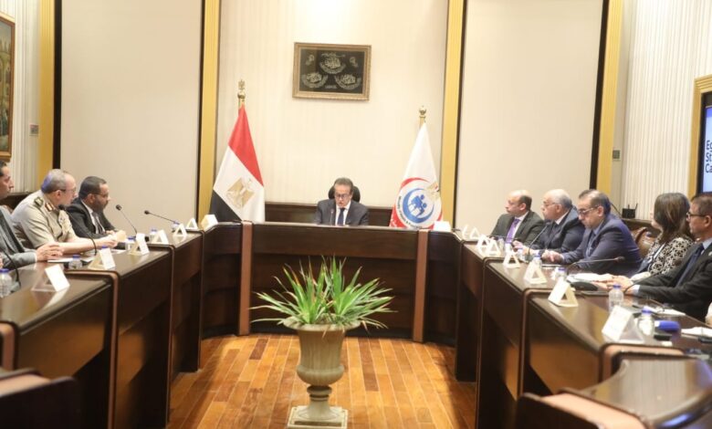 وزير الصحة يترأس اجتماع اللجنة العليا لمتابعة مشروع الشبكة القومية لرعاية مرضى السكتة الدماغية