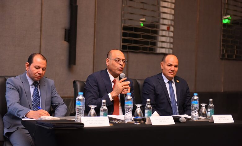 وزير العمل: قانون العمل الجديد يُحقق العدالة والتوزان بين صاحب العمل والعامل في "بيئة لائقة"