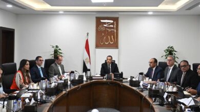 رئيس الوزراء يُتابع موقف تنفيذ برنامج الطروحات الحكومية