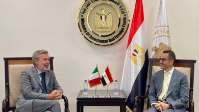 الخطيب يلتقى سفير دولة إيطاليا بالقاهرة لبحث سبل تعزيز العلاقات الاقتصادية بين البلدين