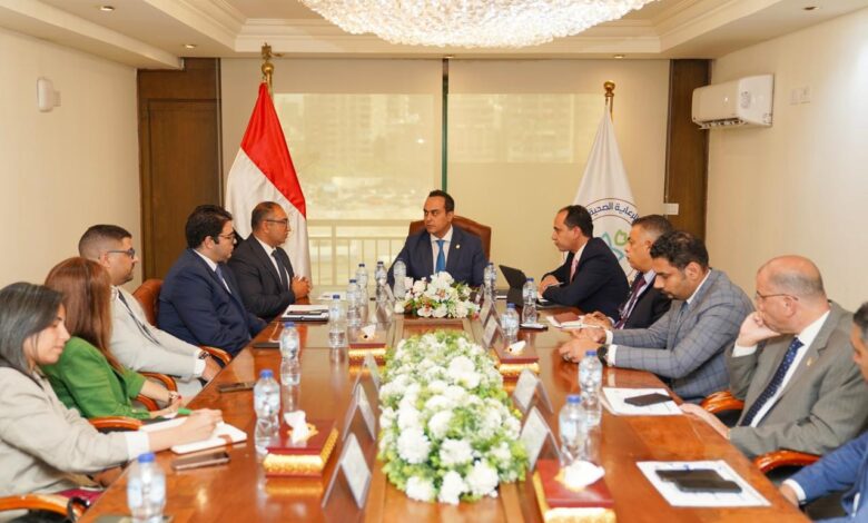 السبكي يبحث مع شركتي BIOMERIEUX Egypt وHYPHENS Solutions تعزيز التعاون الاستراتيجي لتطوير خدمات المعامل والتشخيص