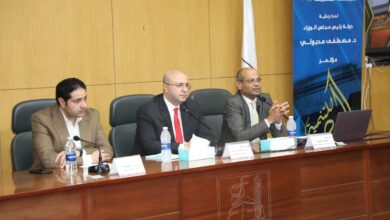 محافظ بني سويف ورئيس البورصة المصرية يفتتحان فعاليات النسخة الثالثة عشر لمؤتمر "البورصة للتنمية في بني سويف"