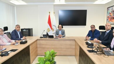 سويلم يبحث عدد من نماذج ومقترحات تطوير واجهات المدن النيلية.. ويتابع أعمال التطوير المنفذة