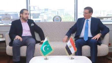فاروق يبحث مع وزير الزراعة الباكستاني بإقليم بنجاب تعزيز التعاون الزراعي وتبادل الخبرات
