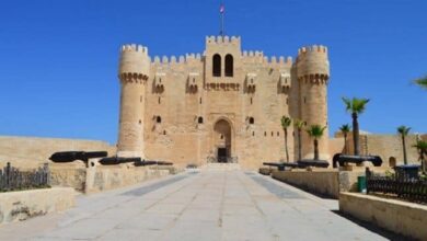 فتح كافة المواقع الأثرية بها ومتاحف كل من اليوناني الروماني والمجوهرات الملكية والإسكندرية القومي