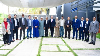 وزير الخارجية والهجرة يلتقي بأعضاء الجالية المصرية في السنغال