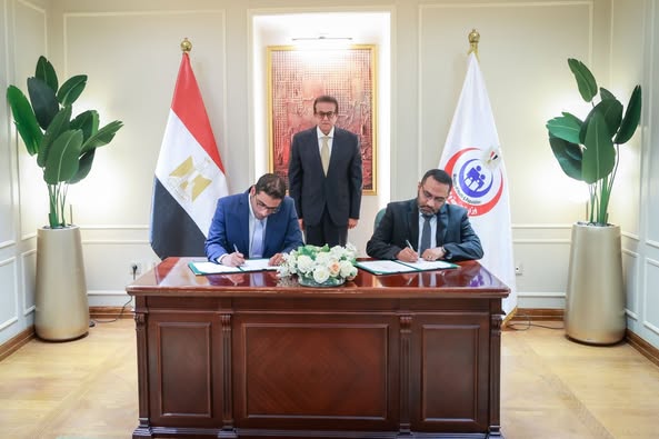 وزير الصحة والسكان يشهد وقيع مذكرة تفاهم بين وزارة الصحة وشركة روش مصر