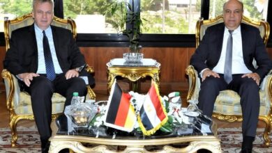 وزير الطيران المدني يبحث مع السفير الألماني تعزيز التعاون الثنائي وتوسيع الشراكات
