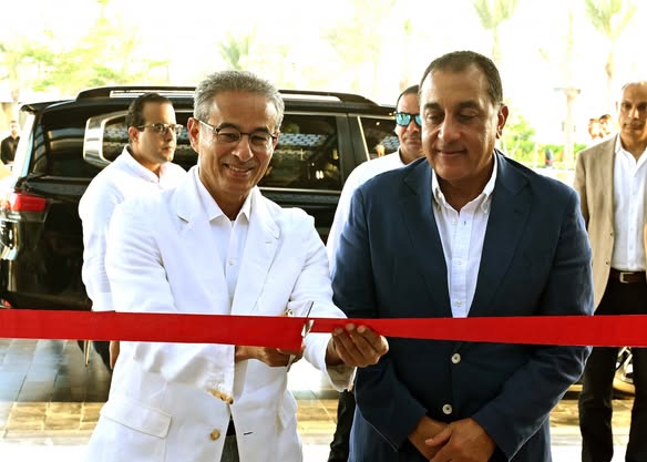 رئيس الوزراء يشهد افتتاح "إعمار مصر" لفندق "Palace Beach Resort Marassi " في "مراسي الساحل الشمالي"