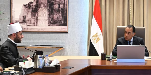 رئيس الوزراء يتابع جهود الوزارة وهيئة الأوقاف المصرية فيما يتعلق بإدارة مختلف أصول وأملاك الوقف