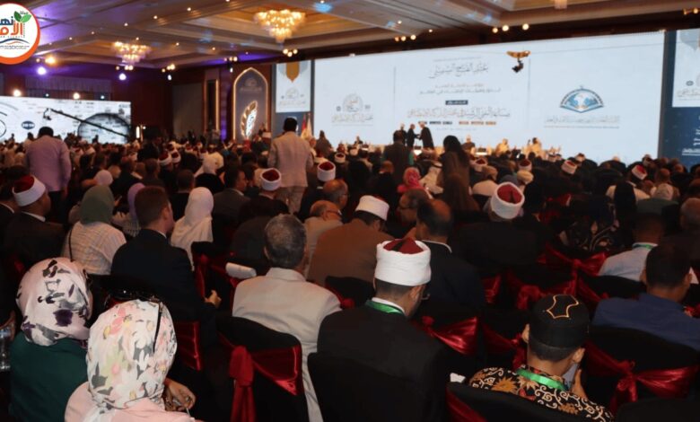 الجلسة العلمية الثانية في مؤتمر الإفتاء العالمي تناقش ضوابط صارمة لتوظيف الذكاء الاصطناعي في الفتوى