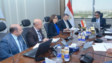 فاروق يجتمع مع رؤساء مجالس إدارات شركات المطاحن لمتابعة انتظام منظومة الطحن وتطوير شركات المطاحن لدعم الأمن الغذائي