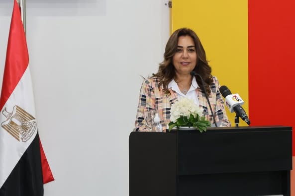 د. منال عوض تشهد احتفالية الجامعة الألمانية لتكريم أوائل الثانوية العامة بالمحافظات ومنحهم ٦٩ منحة دراسية كاملة للدراسة في كلياتها
