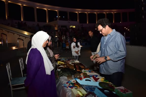 وزير الثقافة يشهد عروض قطاعات الوزارة ضمن فعاليات مهرجان "ليالينا في العلمين" ويشيد بأداء المشاركين