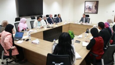 نائب وزير الصحة والسكان يعقد اجتماعًا مع قيادات الوزارة لتعزيز الحوكمة والمؤسسية ورفع كفاءة الخدمات الصحية