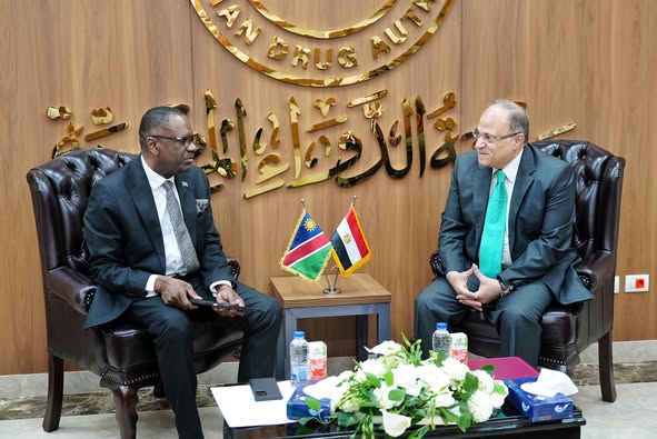 الغمراوي يبحث مع سفير ناميبيا لدى مصر تعزيز التعاون في تنظيم قطاع الدواء