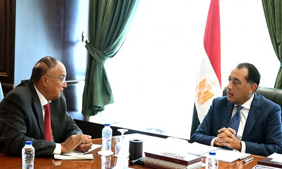 رئيس الوزراء يناقش مقترحات تعديل قانون المجلس القومي لحقوق الانسان