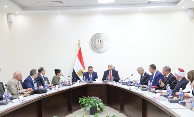 بدعوة من وزير التعليم العالي انعقاد الجلسة الإجرائية لانتخاب مجلس أمناء جامعة المنصورة الجديدة