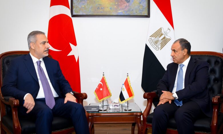 مباحثات مصرية - تركية موسعة في العلمين