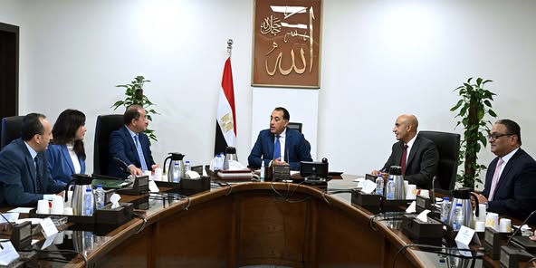 مدبولي يُتابع عددًا من ملفات العمل المشتركة بين وزارتي المالية والتربية والتعليم