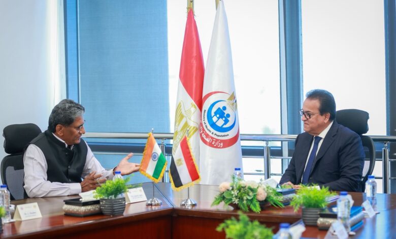 ووزير الصحة والسكان يستقبل السفير سوريش كي ريدي سفير جمهورية الهند لدى القاهرة
