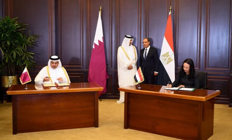 وزيرة التضامن ووزير المالية بدولة قطر يوقعان مذكرة تفاهم للتعاون في مجال التأمينات الاجتماعية والمعاشات بين البلدين