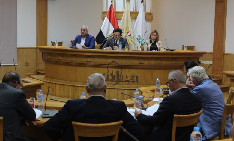 وزير الثقافة يترأس الجمعية العمومية للشركة القابضة للاستثمار في المجالات الثقافية والسينمائية