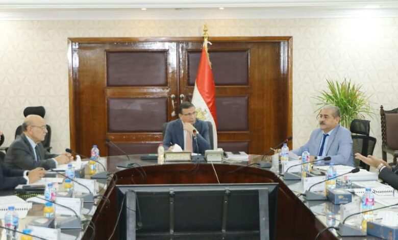 وزير الزراعة يترأس اجتماع مجلس إدارة الهيئة العامة للإصلاح الزراعي لمناقشة ملفات المنتفعين وموقف المشروعات