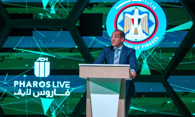 كجوك يشهد حلقة نقاشية نظمتها شركة الأهلى فاروس لتداول الأوراق المالية