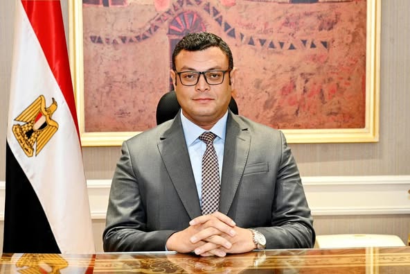 في إطار توفير البنية الأساسية الجاذبة للاستثمار: وزير الإسكان يعلن الانتهاء من تنفيذ مشروع ربط التغذية الكهربائية للحي الرابع على محطة 3 بمدينة بدر