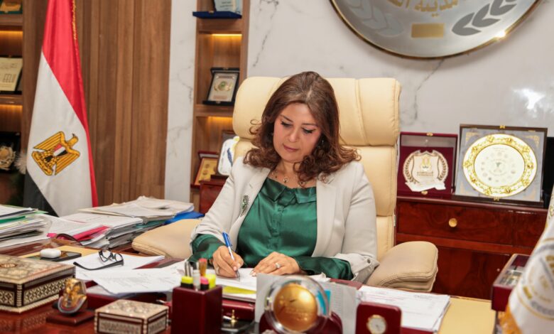 جامعة مدينة السادات تُكرّم رئيسها على إنجازات وطنية وعالمية في عامين وثمانية أشهر من القيادة المتميزة