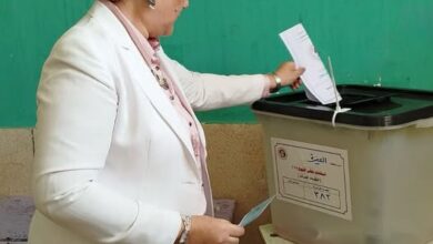 السنباطية تُدلي بصوتها في انتخابات مجلس الشيوخ بمدينة الشيخ زايد.. وتدعو المواطنين للمشاركة الفاعلة