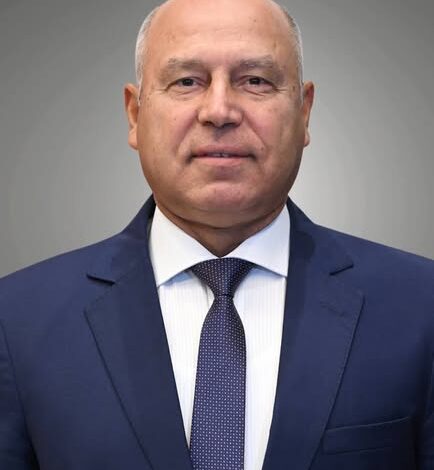 الفريق كامل الوزير