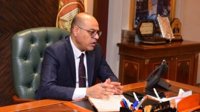 جبران الإيقاف والإحالة للنيابة لـ 2 من مفتشي العمل لاتهامهما بتلقى رشوة من شركة إلحاق عمالة