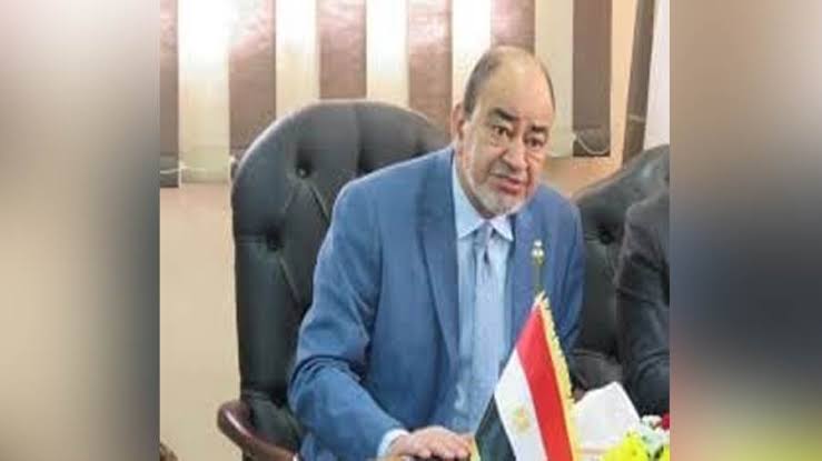 رئيس العامة للمستلزمات الطبية نثق في قدرة الدولة علي تجاوز الأزمة .. ونطالب بتدخل رئاسة الوزراء لحلها