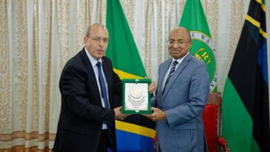 رئيس زنزبار يستقبل الأمين العام المساعد لجامعة الدول العربية مدير عام الصندوق العربي للمعونة الفنية للدول الإفريقية بقصره