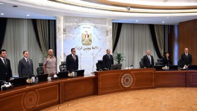 مجلس الوزراء يستهل اجتماعه اليوم بالوقوف دقيقة حداد على روح الدكتور علي المصيلحي