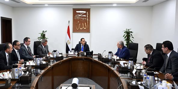 مدبولي يتابع تنفيذ توجيهات فخامة الرئيس بوضع خارطة طريق تطوير منظومة الإعلام المصري