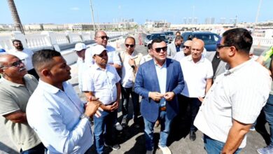 وزير الإسكان يتفقد مشروع سكن لكل المصريين وكوبري 3" بالعلمين الجديدة