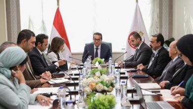 وزير الصحة يبحث مع المدير التنفيذي للأكاديمية الوطنية للتدريب تعزيز البرامج التدريبية للقطاع الصحي والقطاعات الحيوية