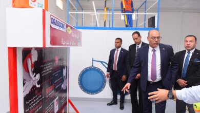 وزير العمل يزور موقع النحاس للمترو الجديد التابع لشركة أوراسكوم بالإسكندرية