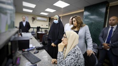 وزيرة التنمية المحلية تقوم بجولة مفاجئة على حي الموسكي بالقاهرة