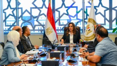 وزيرة التنمية المحلية والقائم بأعمال وزير البيئة توجه بتنفيذ برامج تدريبية للعاملين بإدارات البيئة بالمحافظات