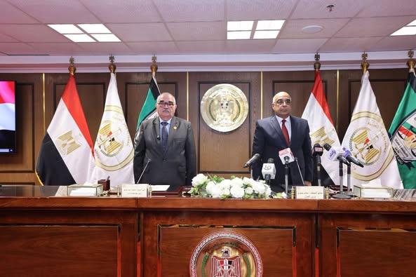 أعضاء هيئة قضايا الدولة الجُدد يؤدون اليمين القانونية أمام وزير العدل بحضور رئيس هيئة قضايا الدولة