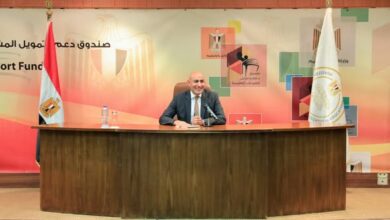 عبد اللطيف يعقد مؤتمرًا صحفيًا مع محرري ملف التعليم لاستعراض الاستعدادات النهائية للعام الدراسي الجديد 2025/ 2026