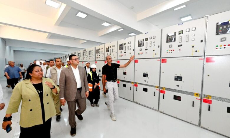 الشربيني يختتم جولته بتفقد محطة محولات كهرباء التوسعات الشرقية بمدينة 6 أكتوبر