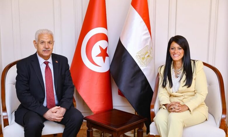 المشاط تلتقي وزير التجارة وتنمية الصادرات التونسي لبحث تعزيز العلاقات بين البلدين
